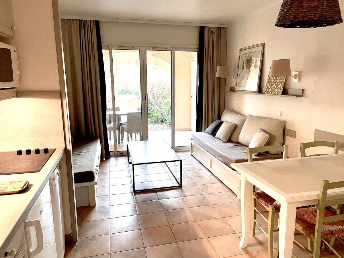 Studio 4 Personnes Golf International Pont Royal 말러모트 외부 사진