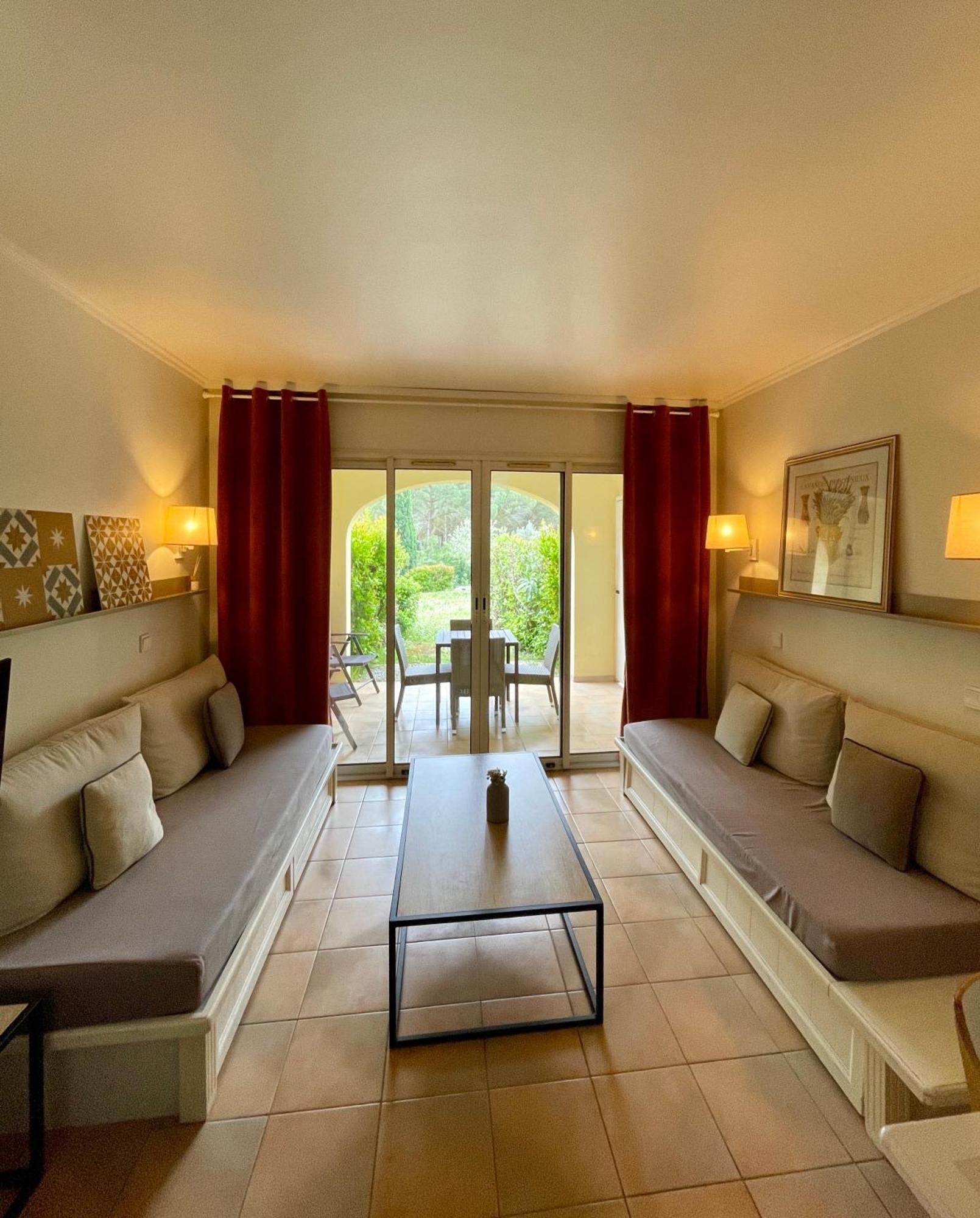 Studio 4 Personnes Golf International Pont Royal 말러모트 외부 사진